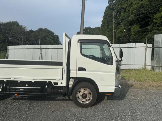 Mitsubishi Fuso Canter 8