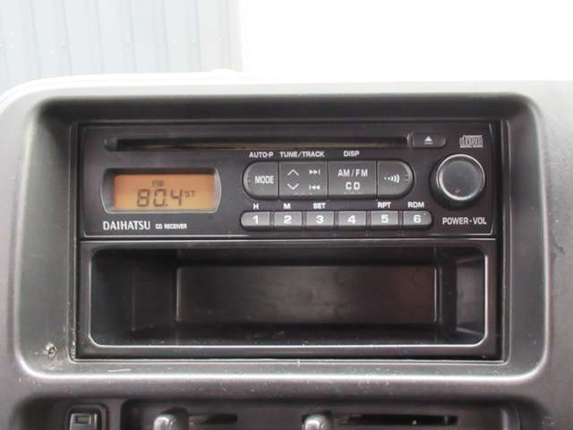 Daihatsu Hijet Deck Van 6