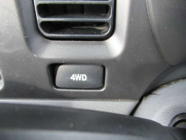 Daihatsu Hijet Deck Van 9