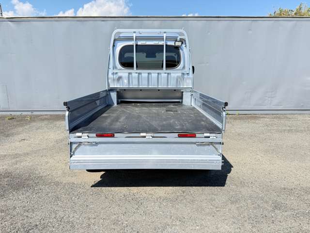 Daihatsu Hijet Truck 10