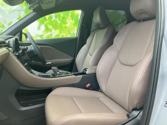 Lexus LBX 8