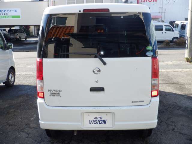 Nissan NV100 Clipper 6
