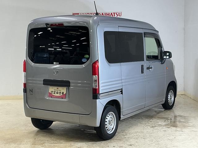 Honda N-VAN 12
