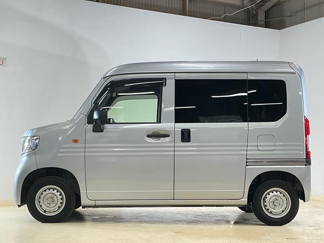Honda N-VAN 9