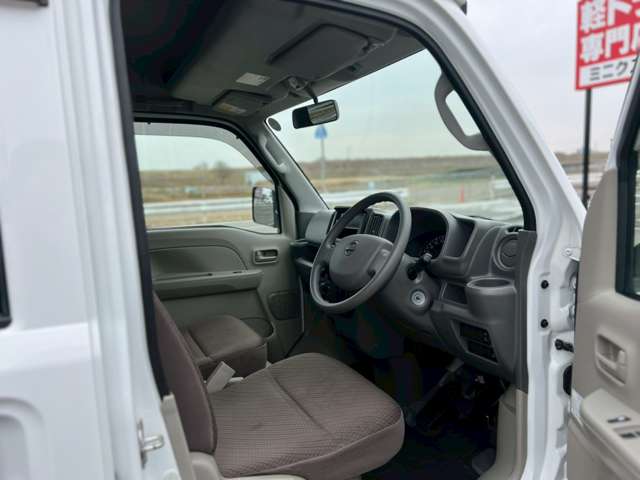 Nissan NV100 Clipper 3