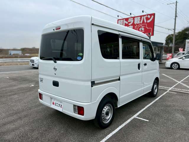 Nissan NV100 Clipper 5