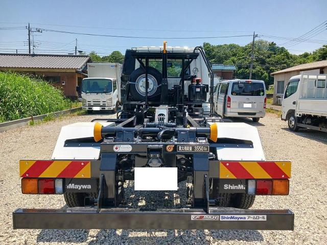 Mitsubishi Fuso Fighter 3