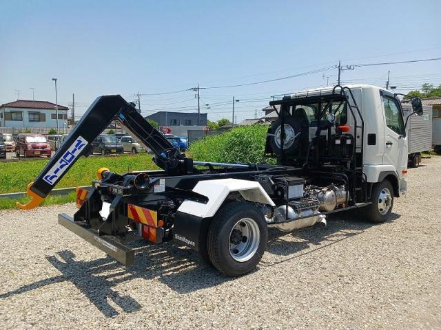 Mitsubishi Fuso Fighter 5
