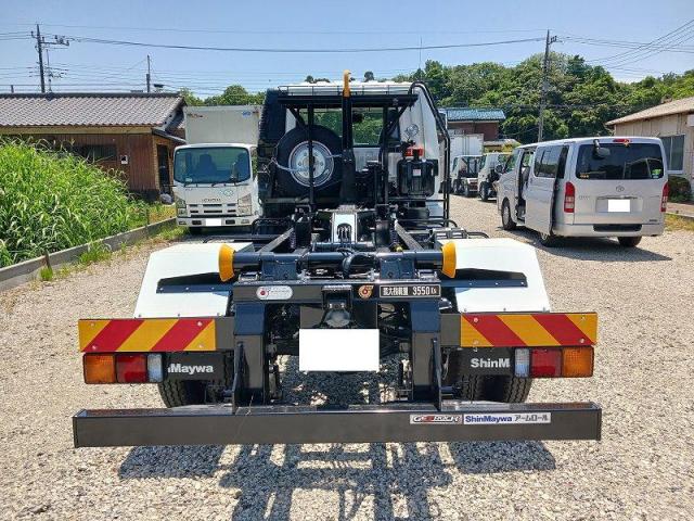 Mitsubishi Fuso Fighter 3
