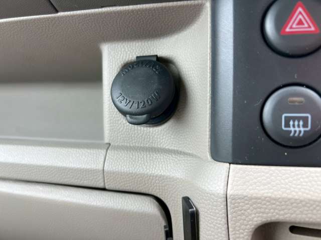 Suzuki Every 8