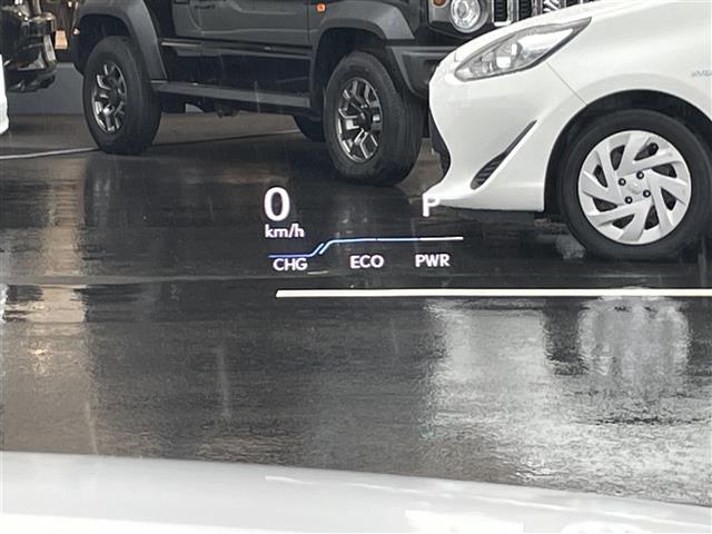 Lexus UX 4