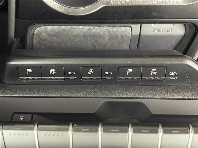 Lexus UX 10