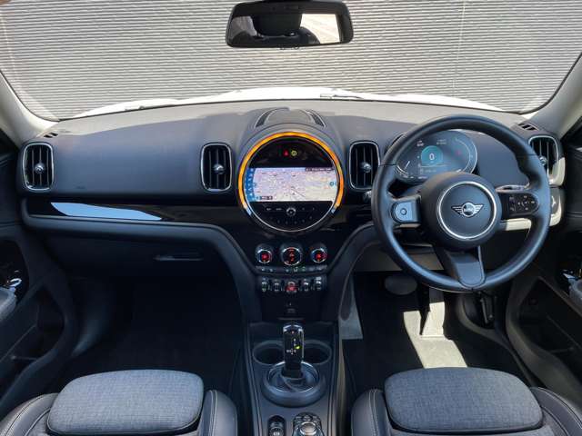 MINI Crossover 7