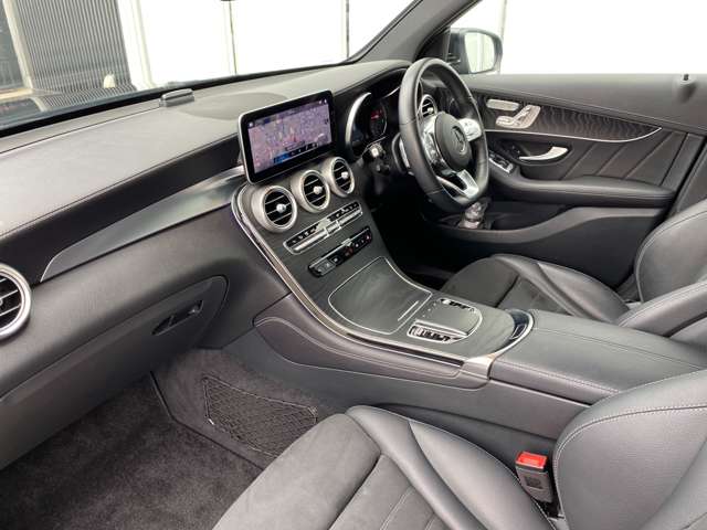 Mercedes-Benz GLC 11