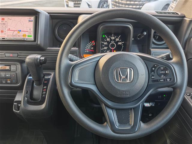 Honda N-VAN 9