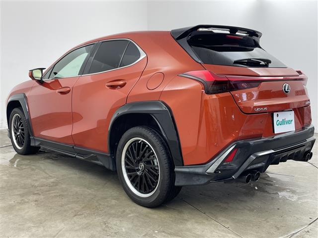 Lexus UX 3