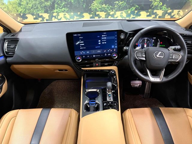 Lexus NX 2