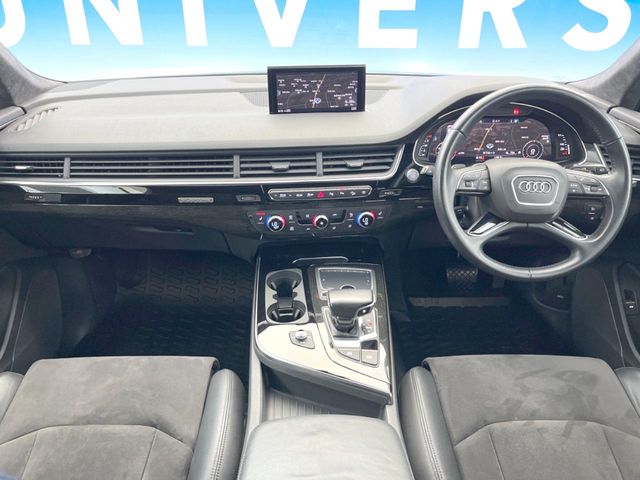 Audi Q7 2