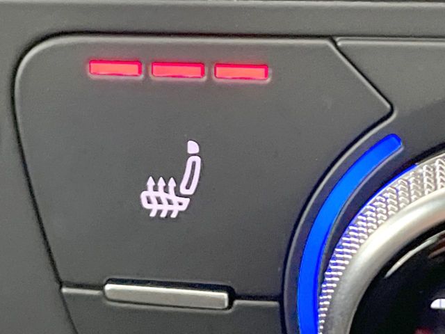 Audi Q7 6