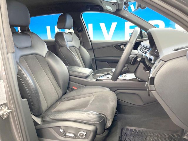 Audi Q7 9