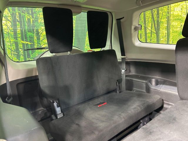 Mitsubishi Pajero 10
