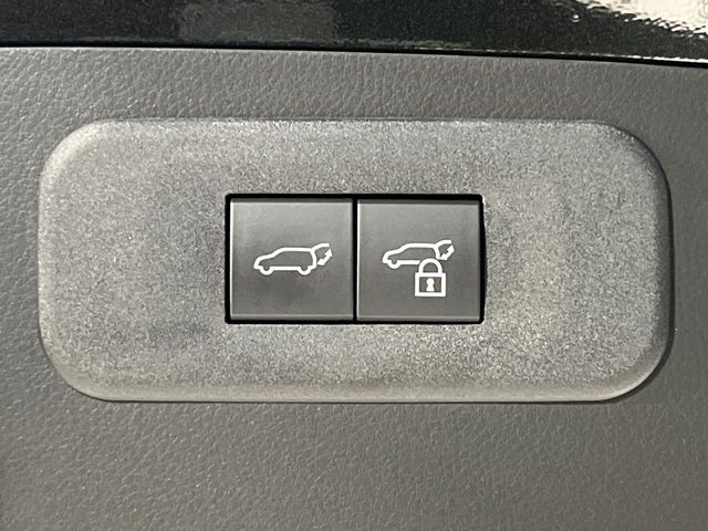 Lexus NX 7