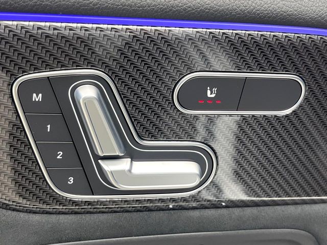 Mercedes-Benz GLA-Class 7