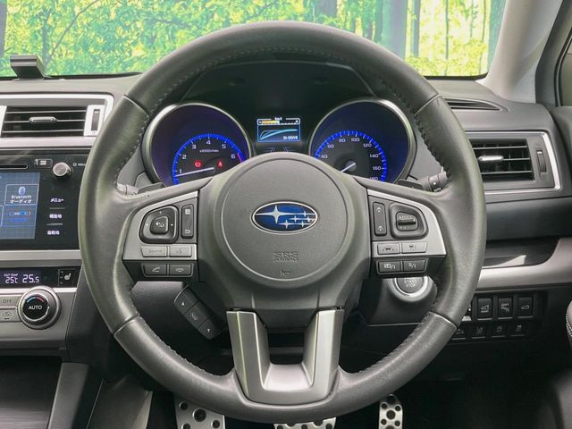 Subaru Legacy Outback 12