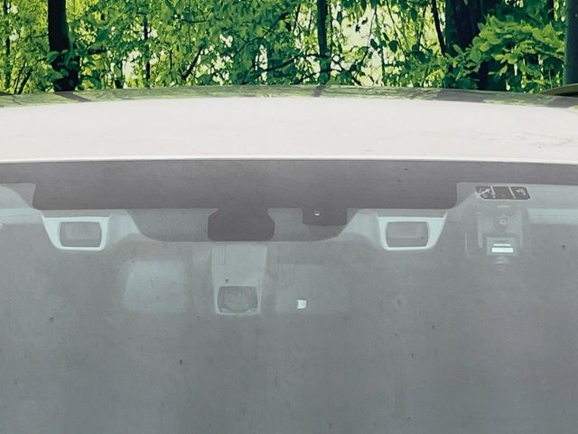 Subaru Legacy Outback 6