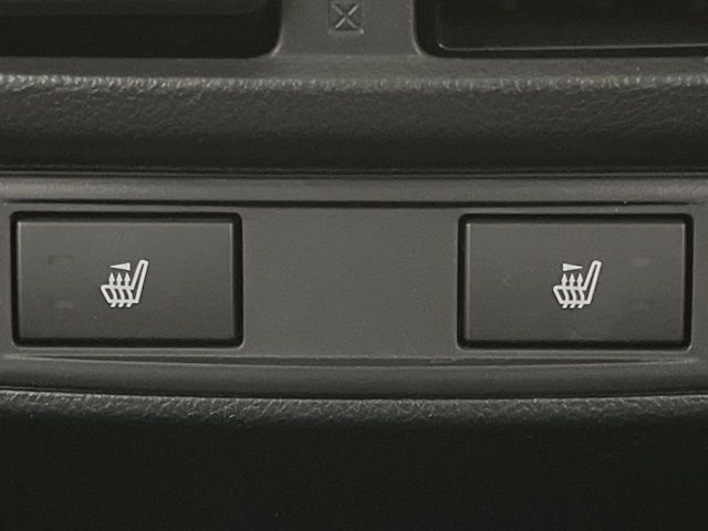 Subaru Legacy Outback 8