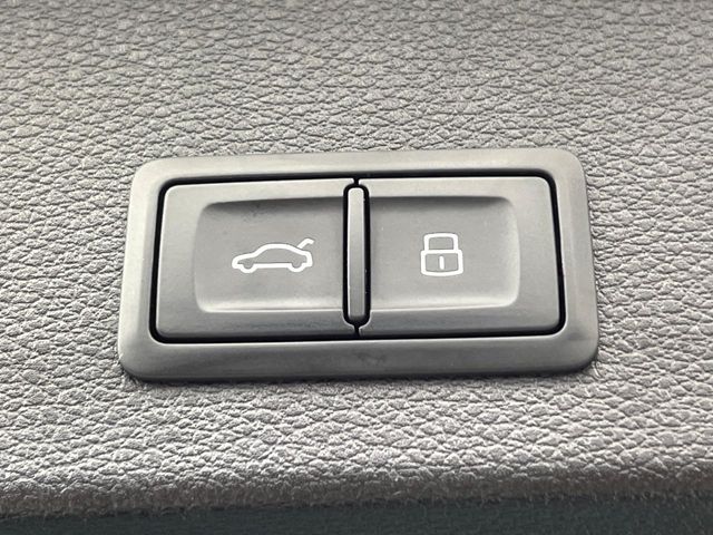 Audi Q2 5