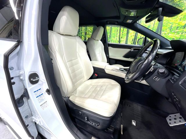 Lexus RX 8
