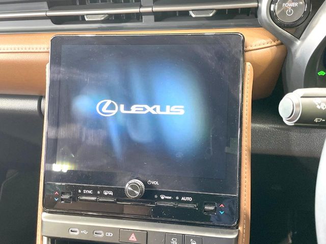 Lexus LBX 4