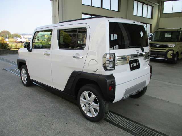 Daihatsu Taft 7