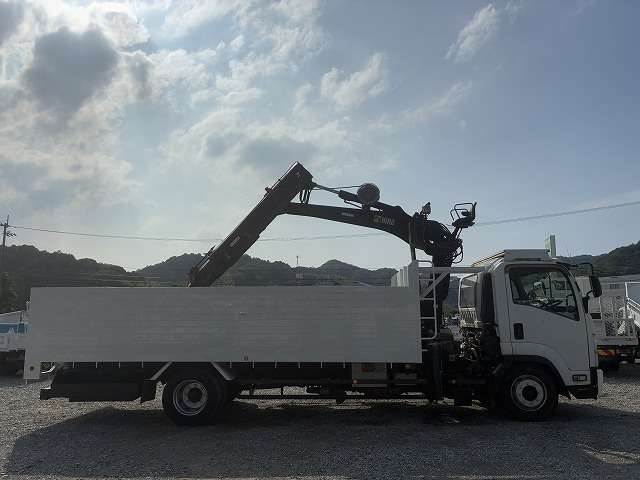 Isuzu Forward 12