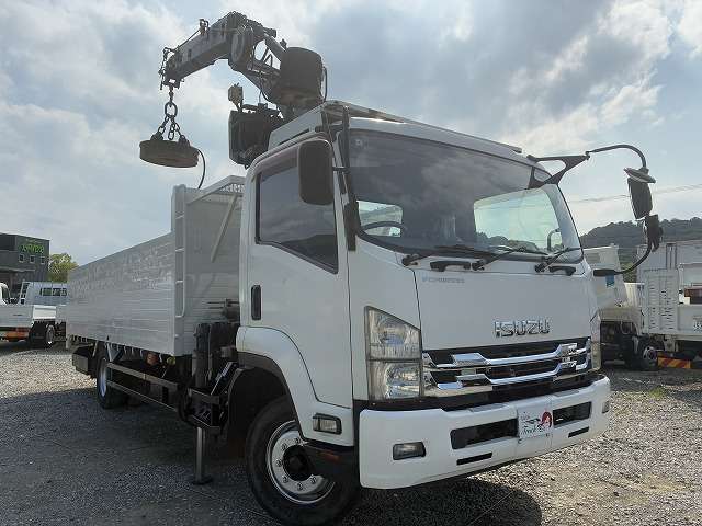 Isuzu Forward 3
