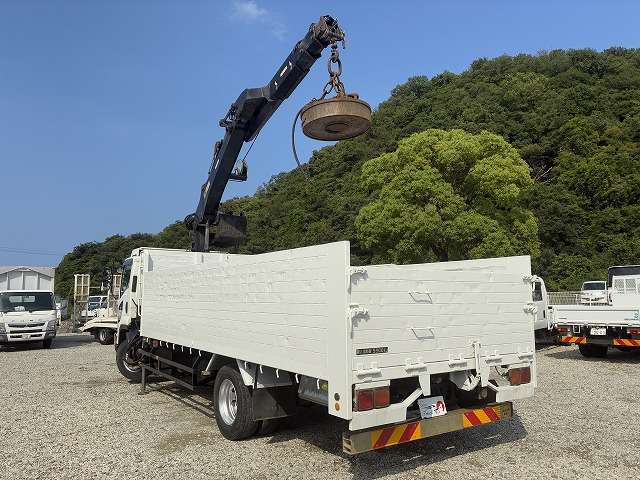 Isuzu Forward 6
