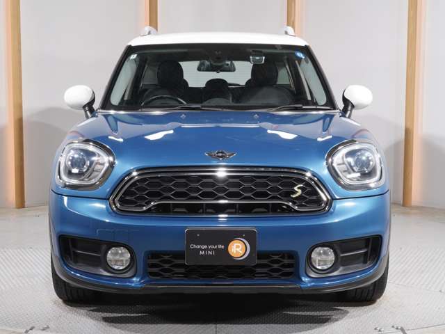MINI Crossover 8