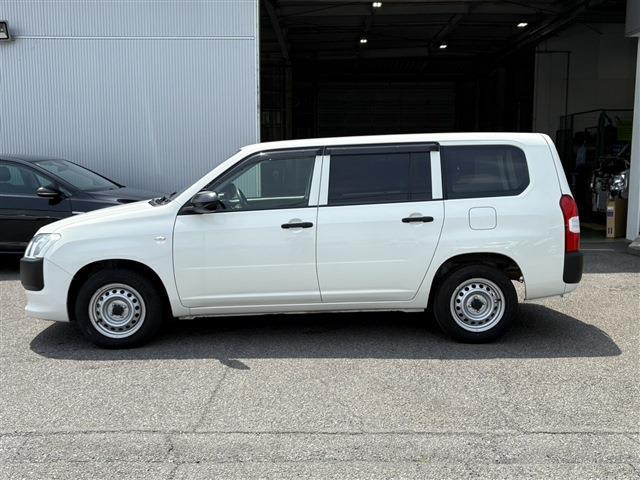 Toyota Probox Van 8