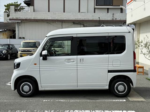 Honda N-VAN 11