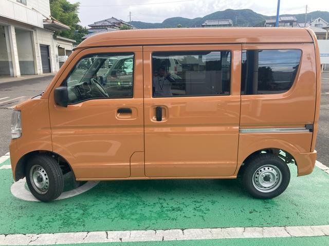 Suzuki Every 9