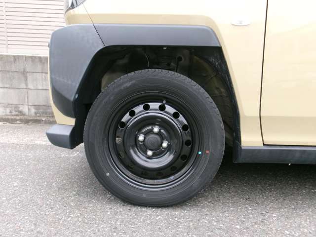 Daihatsu Taft 5