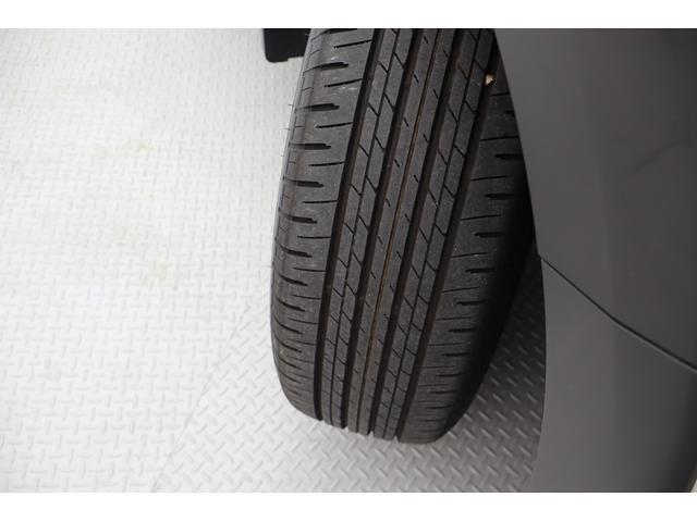 Subaru Legacy Outback 5