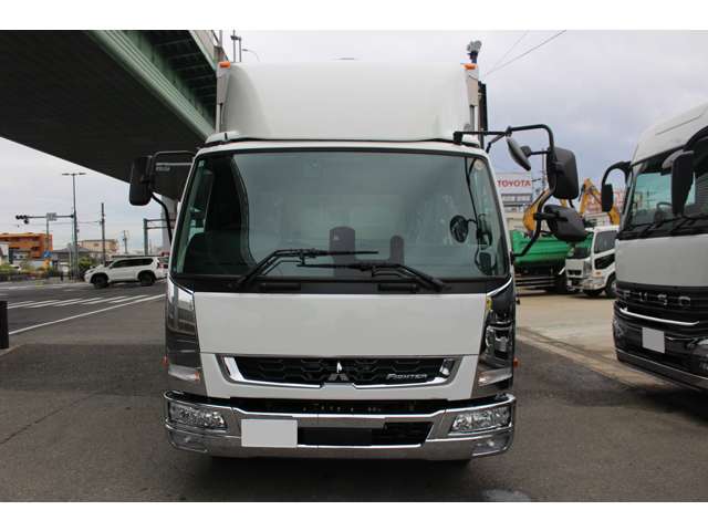 Mitsubishi Fuso Fighter 2