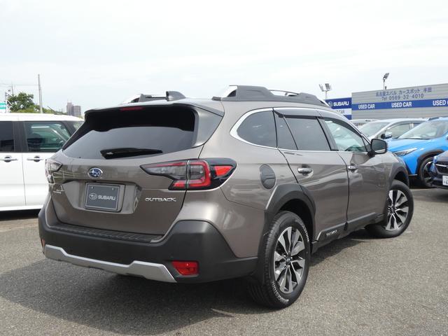 Subaru Legacy Outback 2