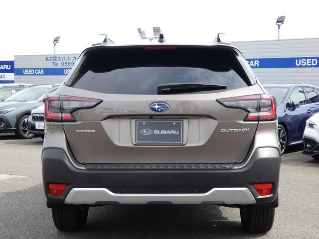 Subaru Legacy Outback 5