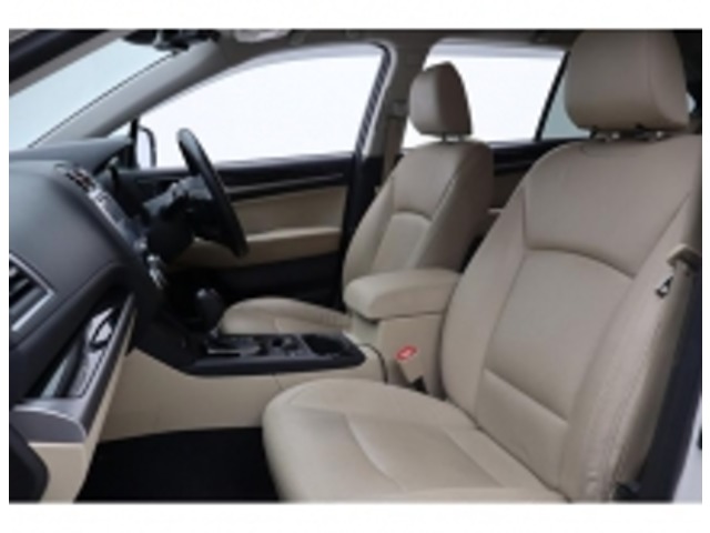 Subaru Legacy Outback 10