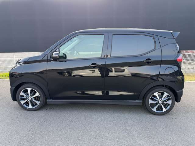 Mitsubishi eK X 10