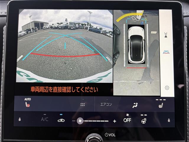Lexus LBX 7