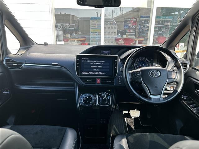 Toyota Esquire 5